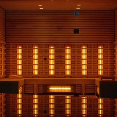 Delightful Holiday In With Pool, Sauna بيت للعطل